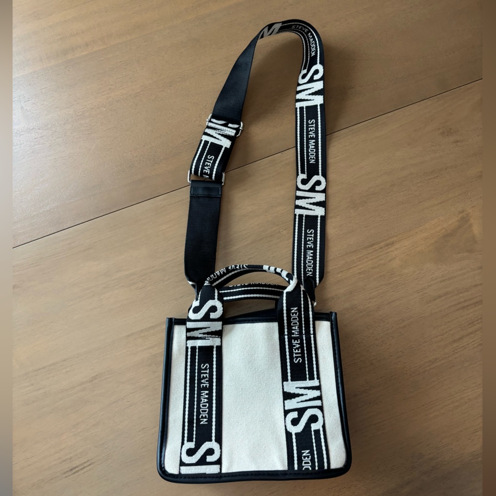 Steve Madden Black and White Crossbody Bag
